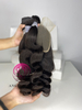 Paquetes de cabello crudo brasileño con paquetes de ondas sueltas de cierre 4x4