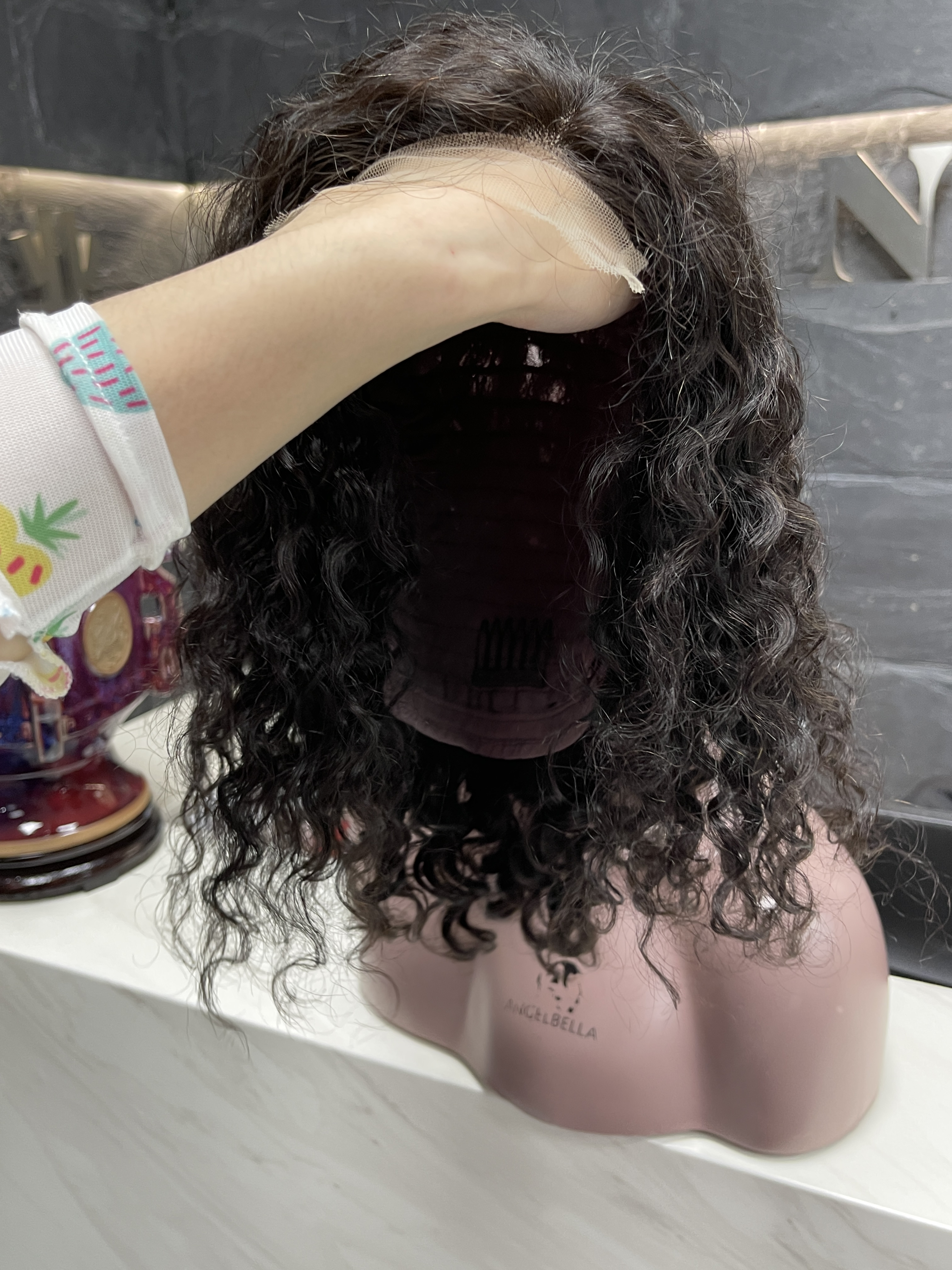 Pelucas de cabello humano rizado Angelbella, peluca con cierre ondulado 